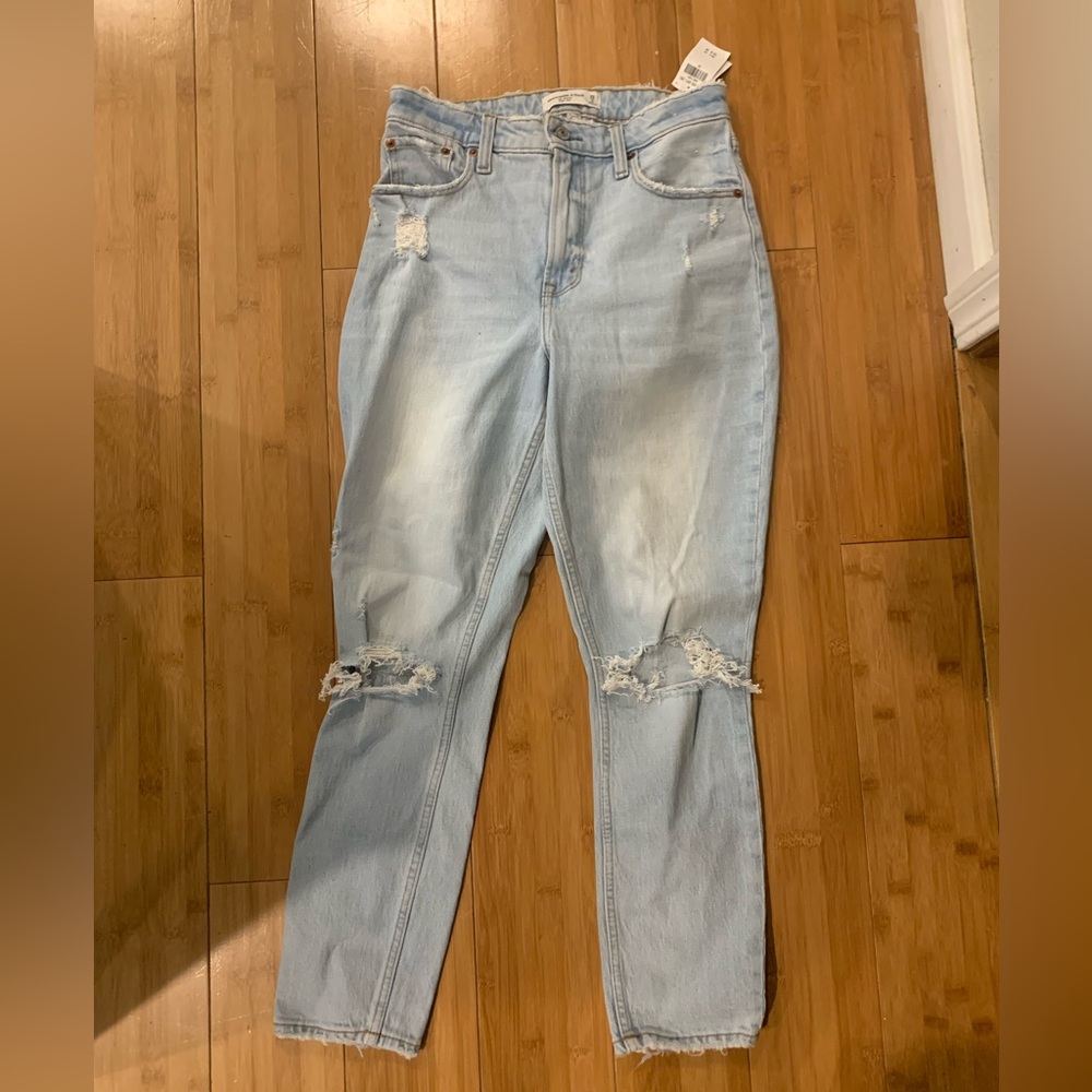 NWT Abercrombie Curve Love Jeans